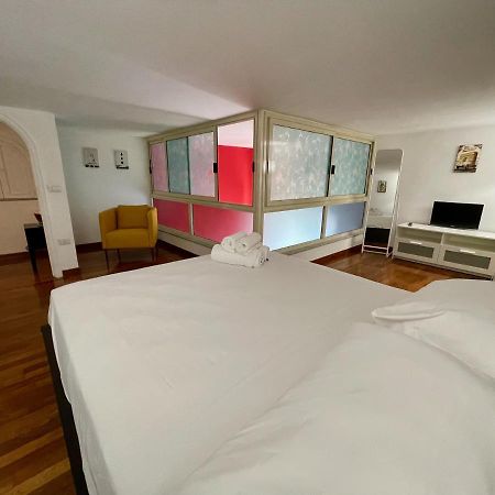 Noruena Luxury Apartment Napoli Eksteriør billede